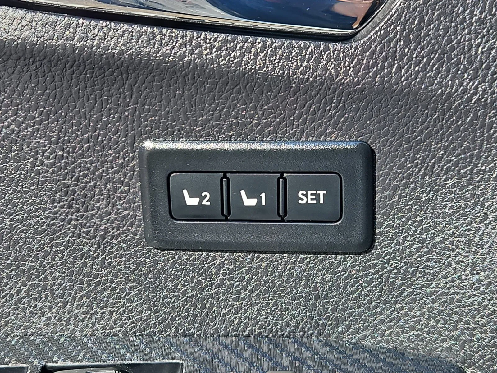 Toyota RAV4 photo 16