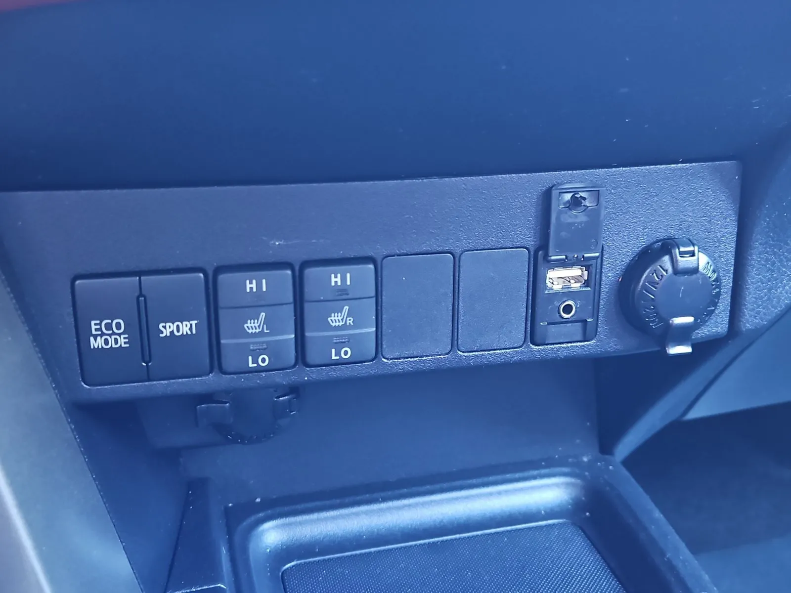 Toyota RAV4 photo 23