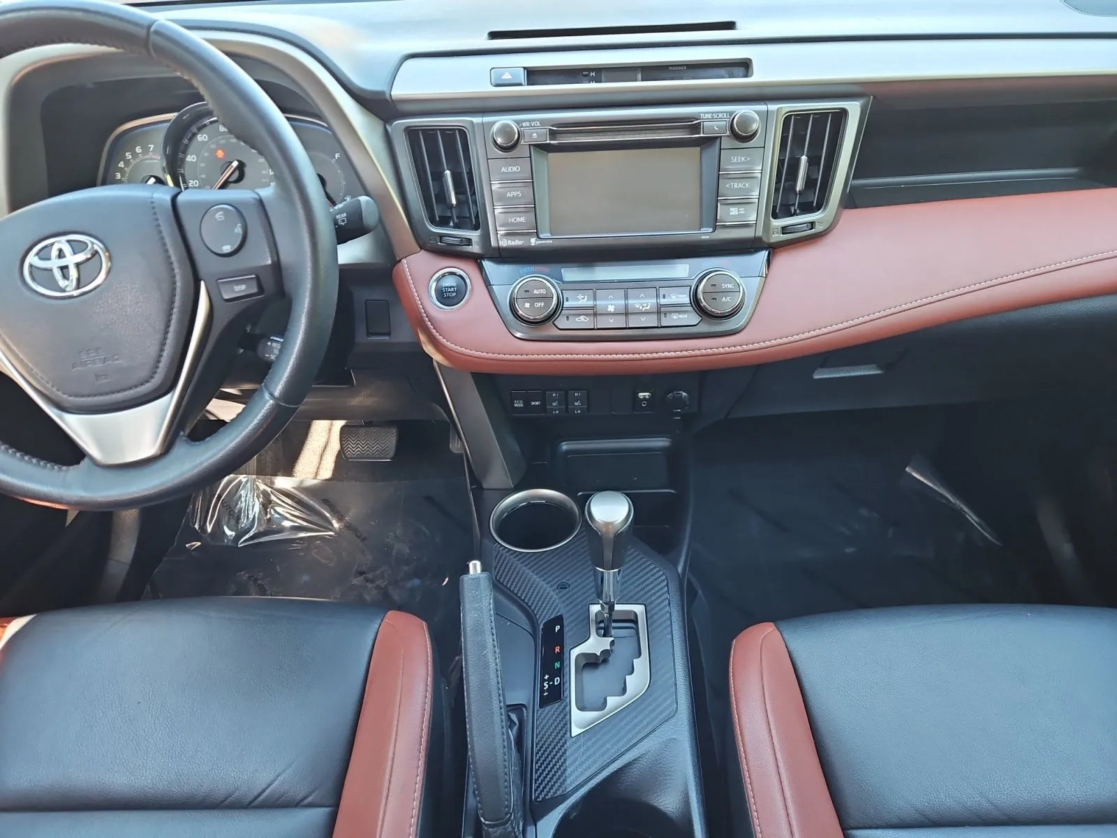 Toyota RAV4 photo 11