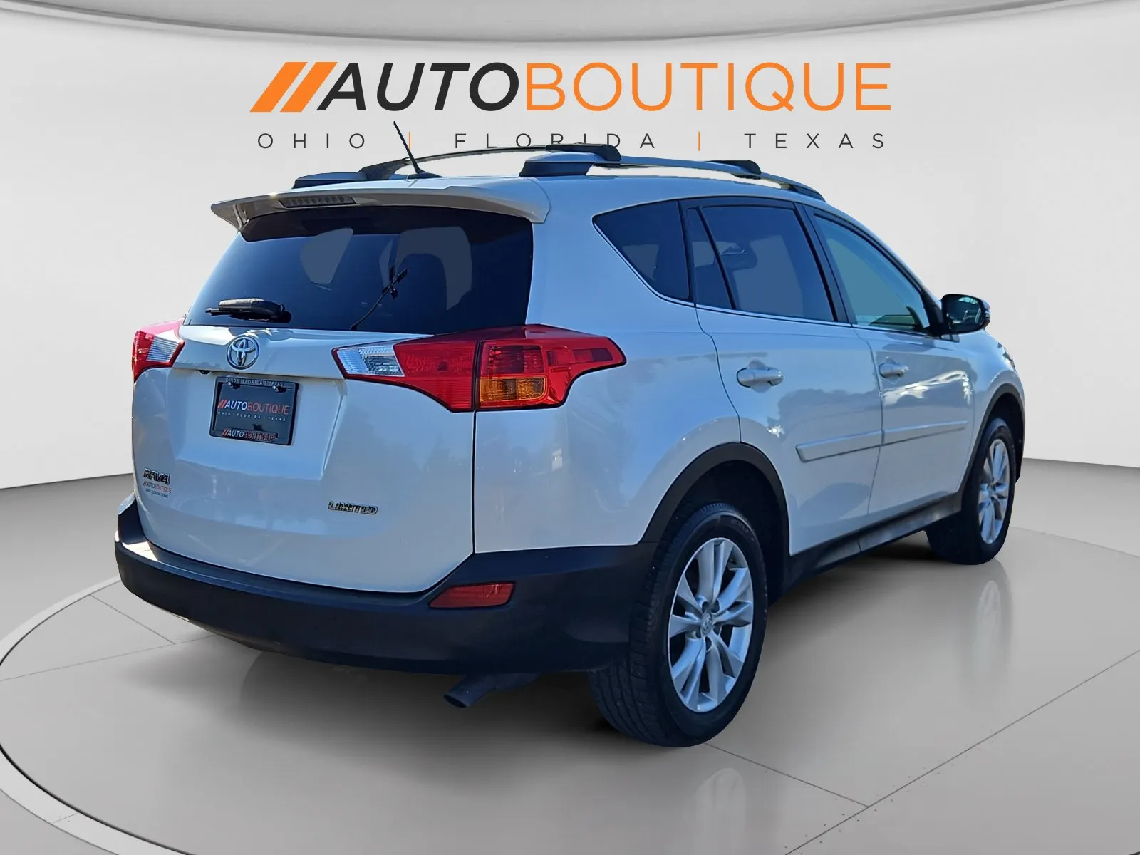 Toyota RAV4 photo 5