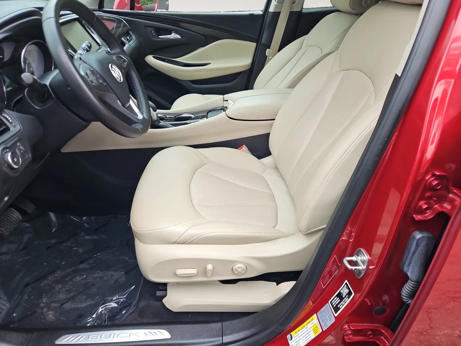 Buick Envision photo 9