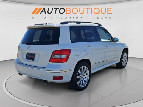 More photos of 2012 Mercedes-Benz GLK-Class GLK 350 at Auto Boutique Ohio, OH