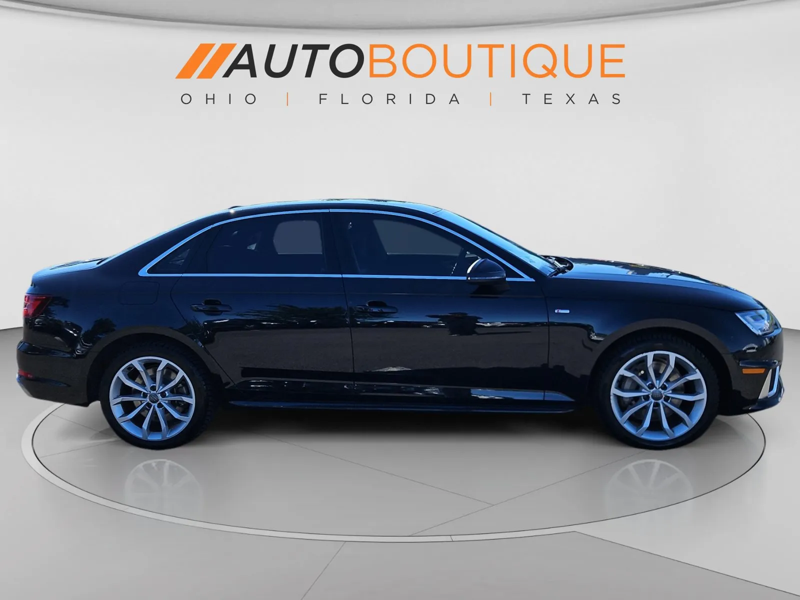 Audi A4 photo 6