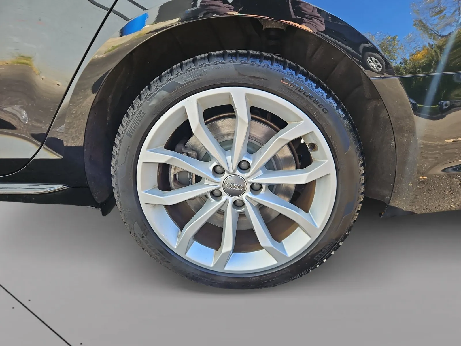Audi A4 photo 15