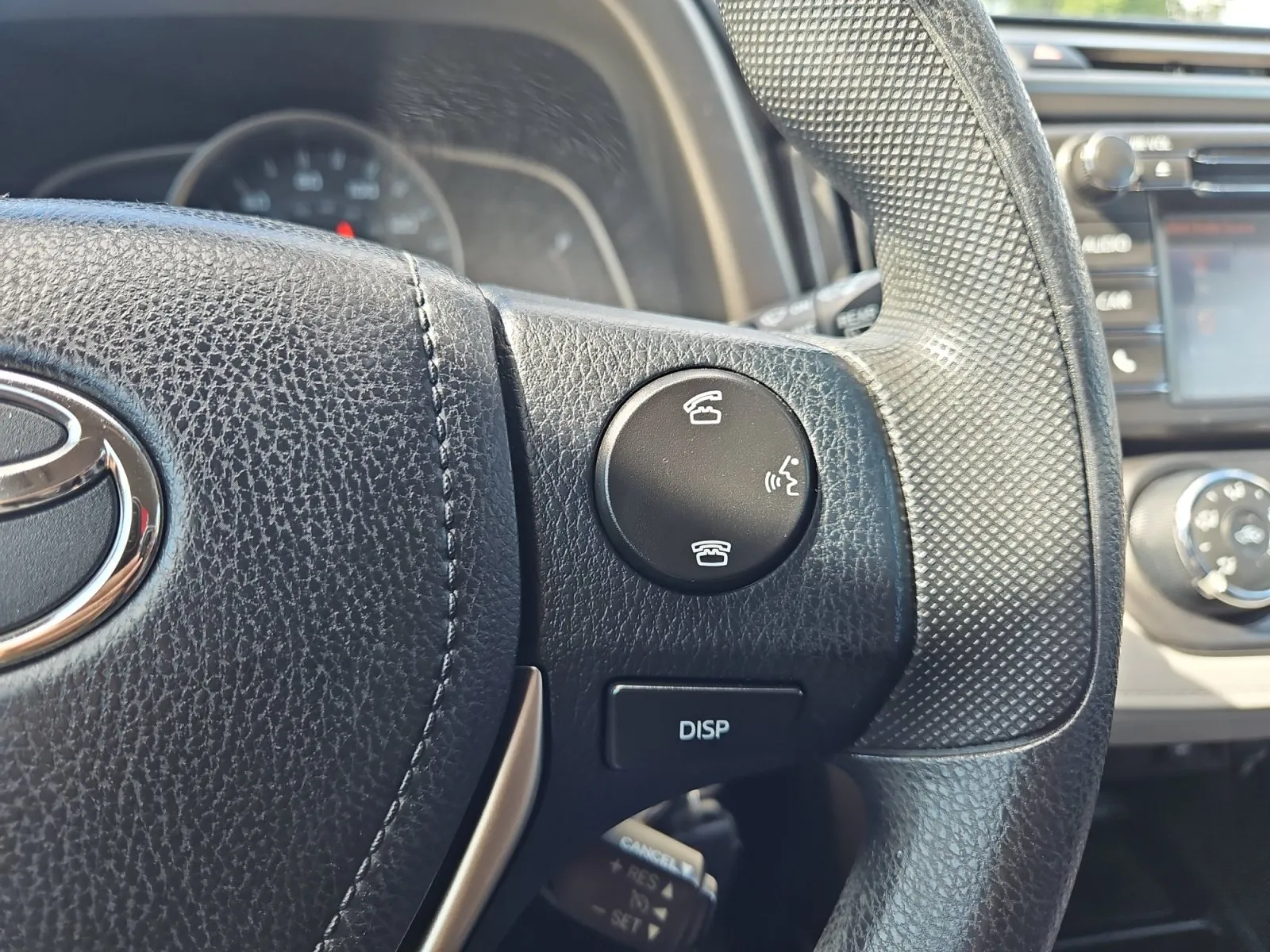 Toyota RAV4 photo 22