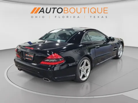 More photos of 2009 Mercedes-Benz SL-Class V8 at Auto Boutique Ohio, OH