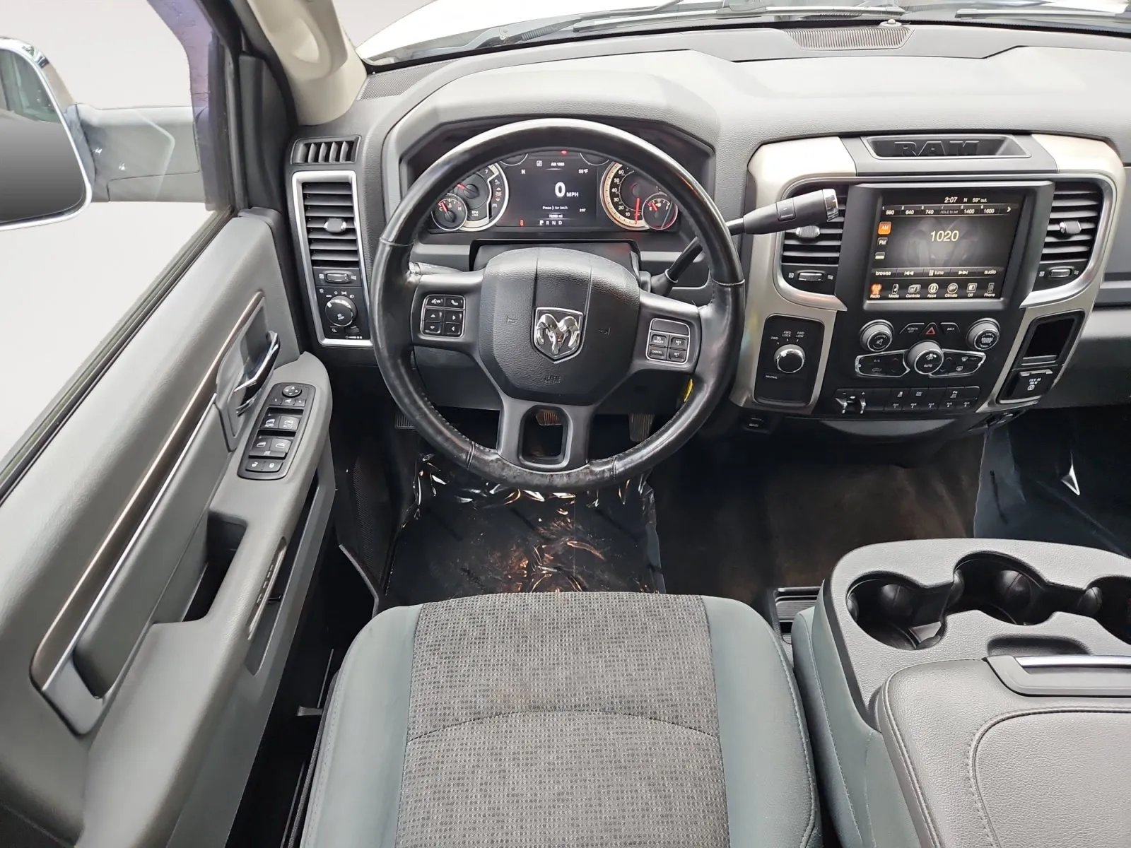 Ram 2500 photo 11