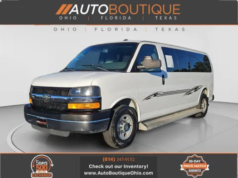 White 2014 Chevrolet Express Passenger LT for sale in Columbus, OH