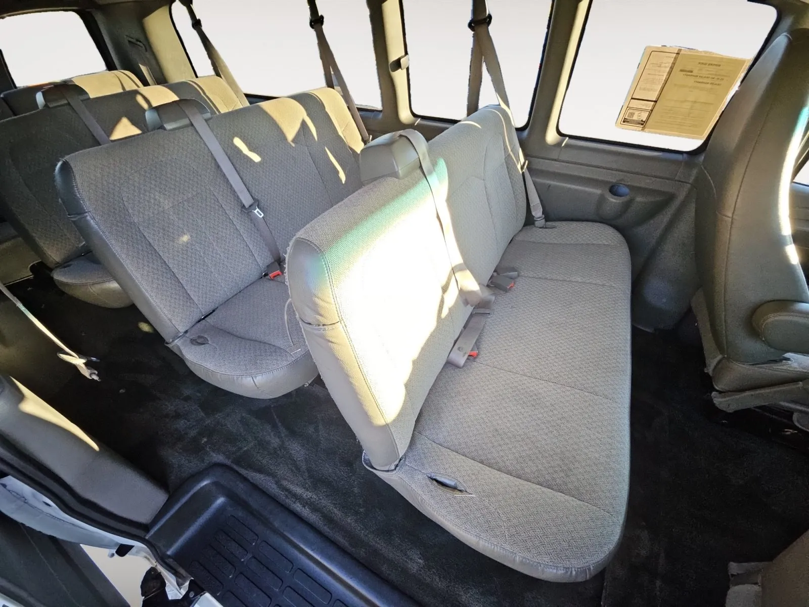 Chevrolet Express photo 13