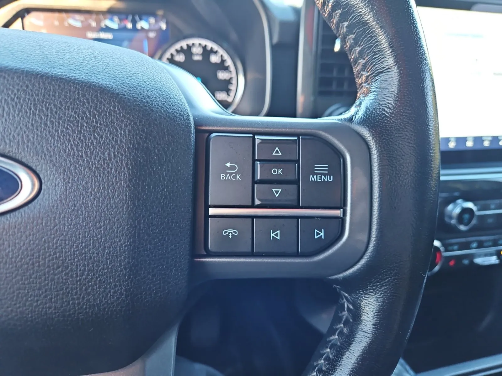 Ford F-150 photo 18