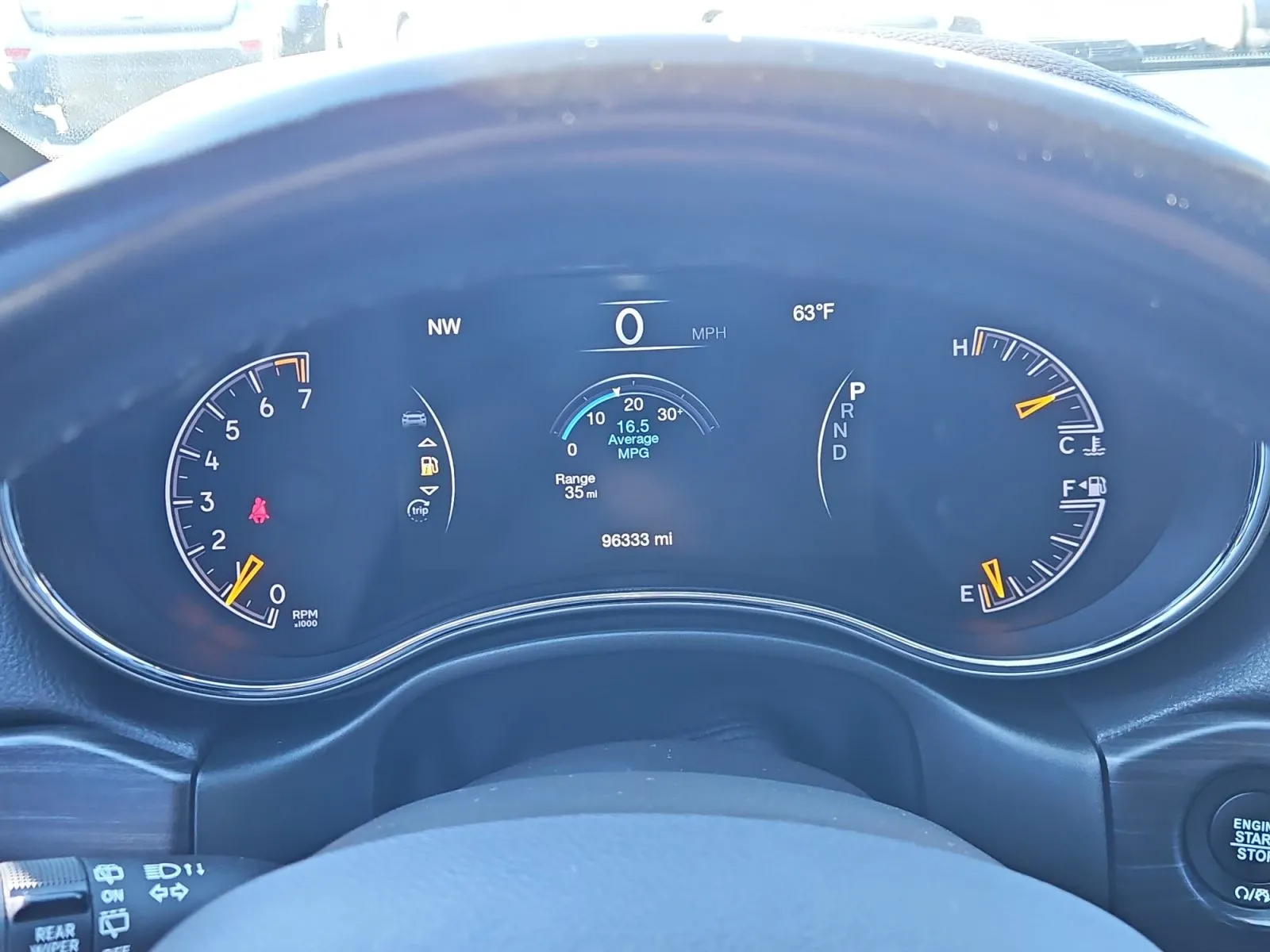 Jeep Grand Cherokee photo 18