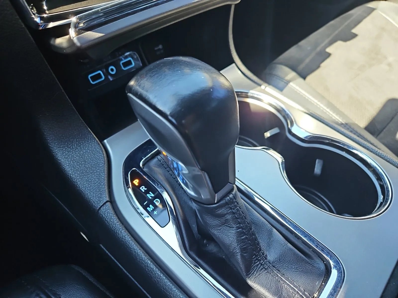 Jeep Grand Cherokee photo 25