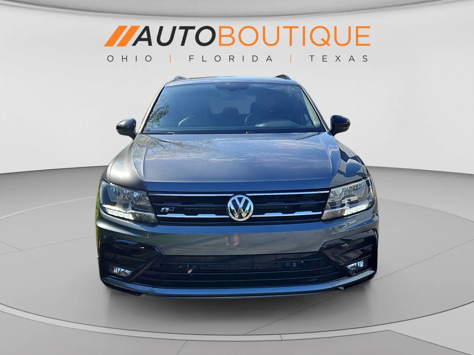 Volkswagen Tiguan photo 8