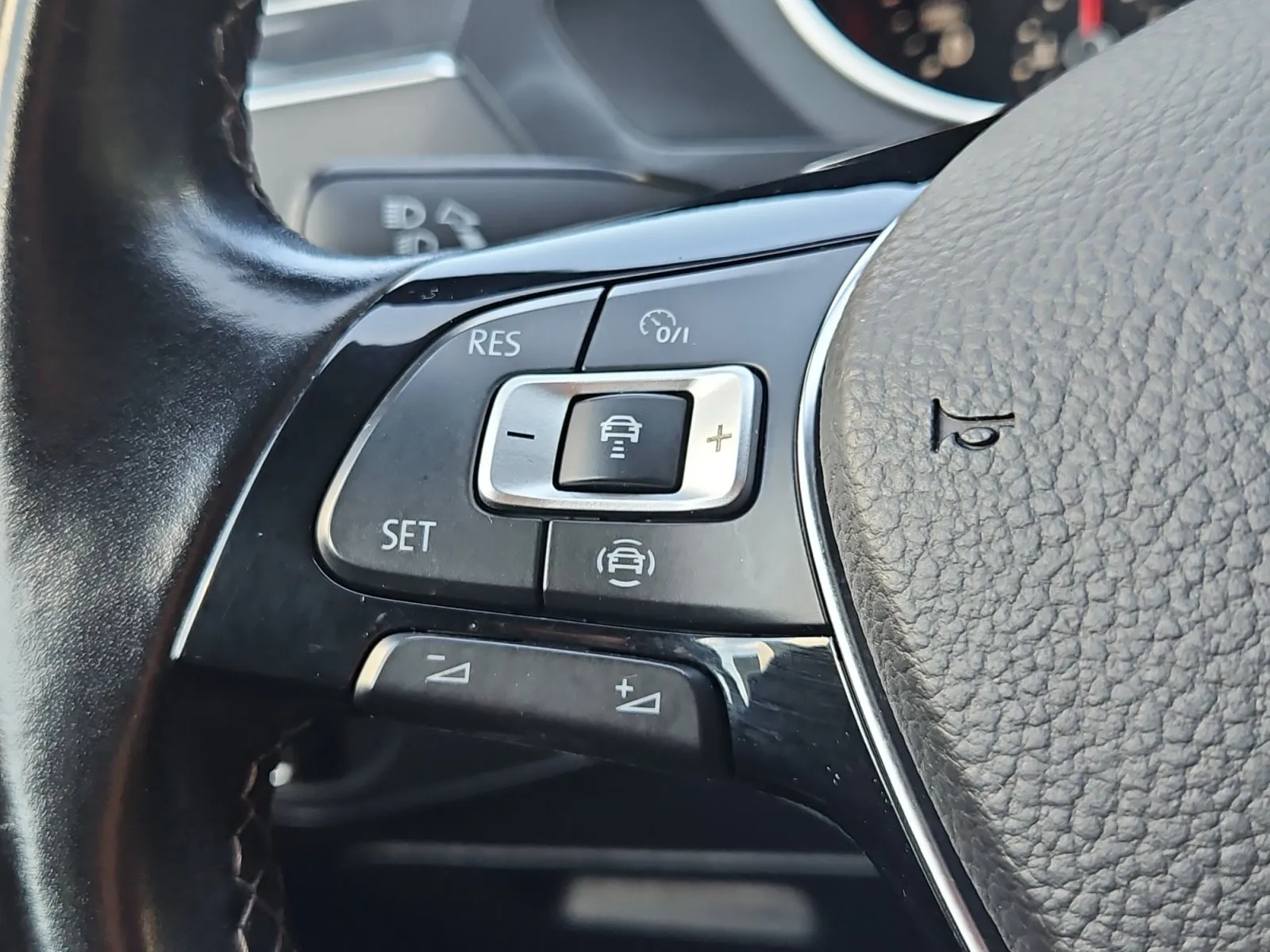 Volkswagen Tiguan photo 25