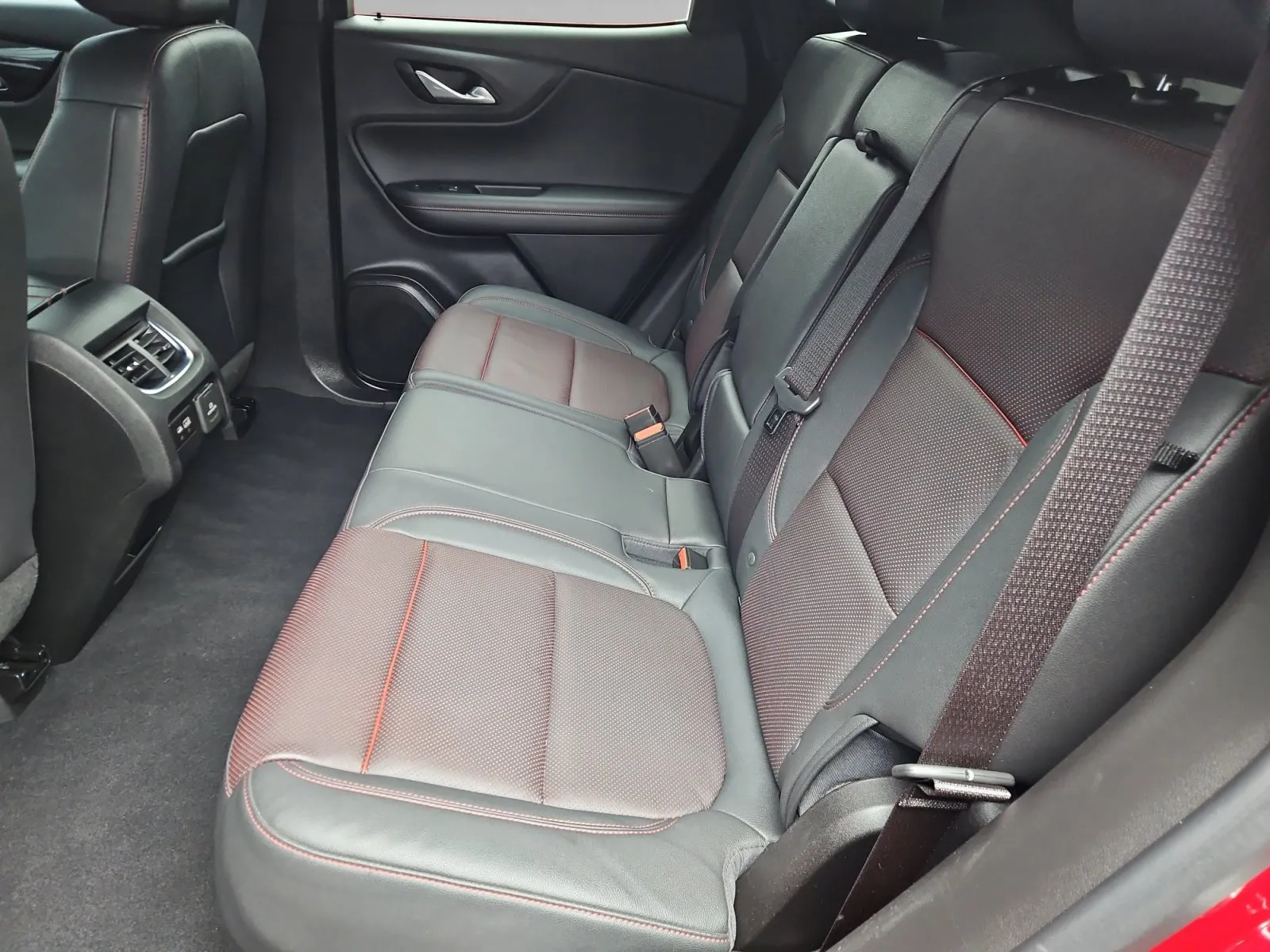 Chevrolet Blazer photo 14