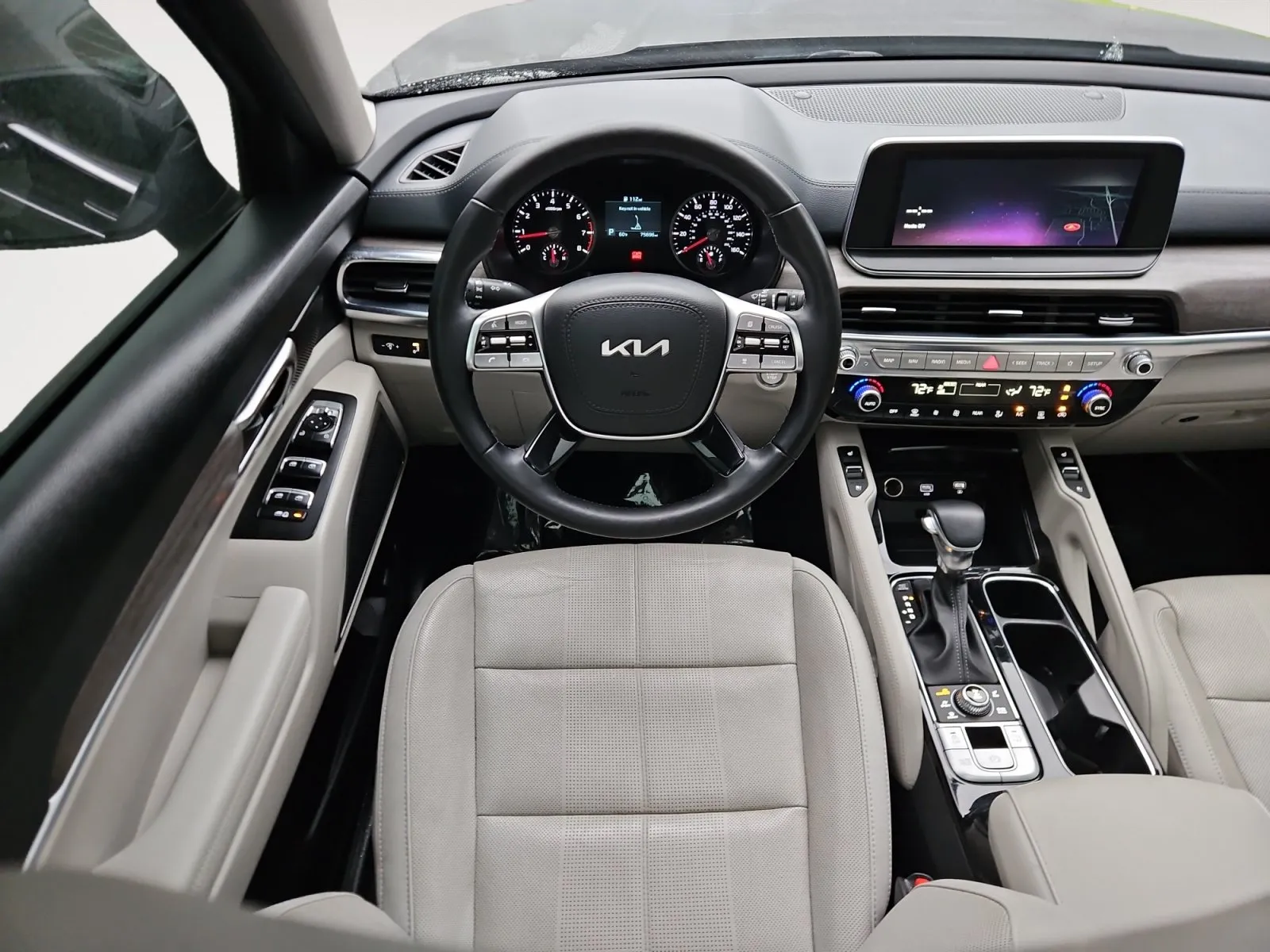 Kia Telluride photo 10
