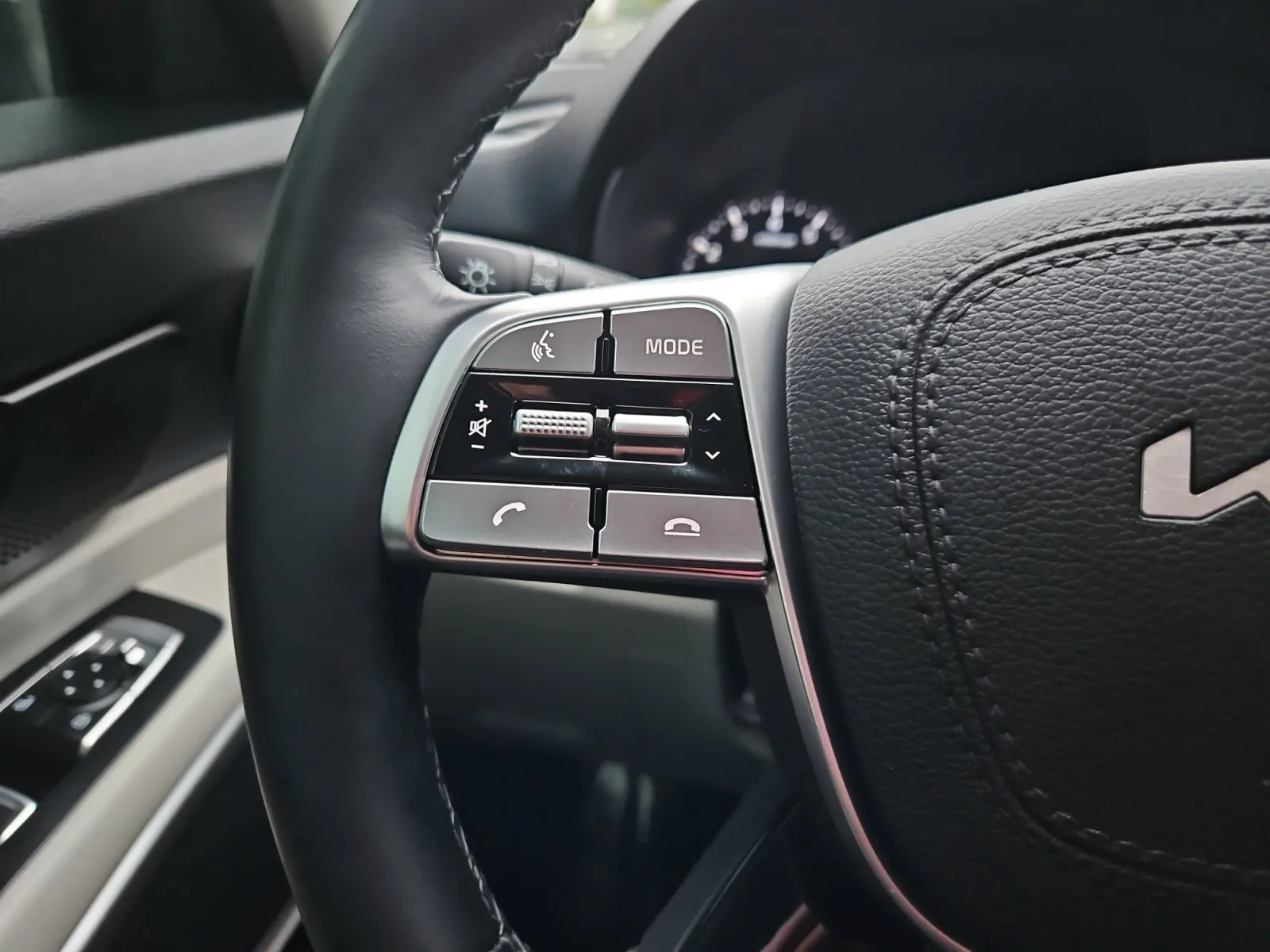 Kia Telluride photo 28