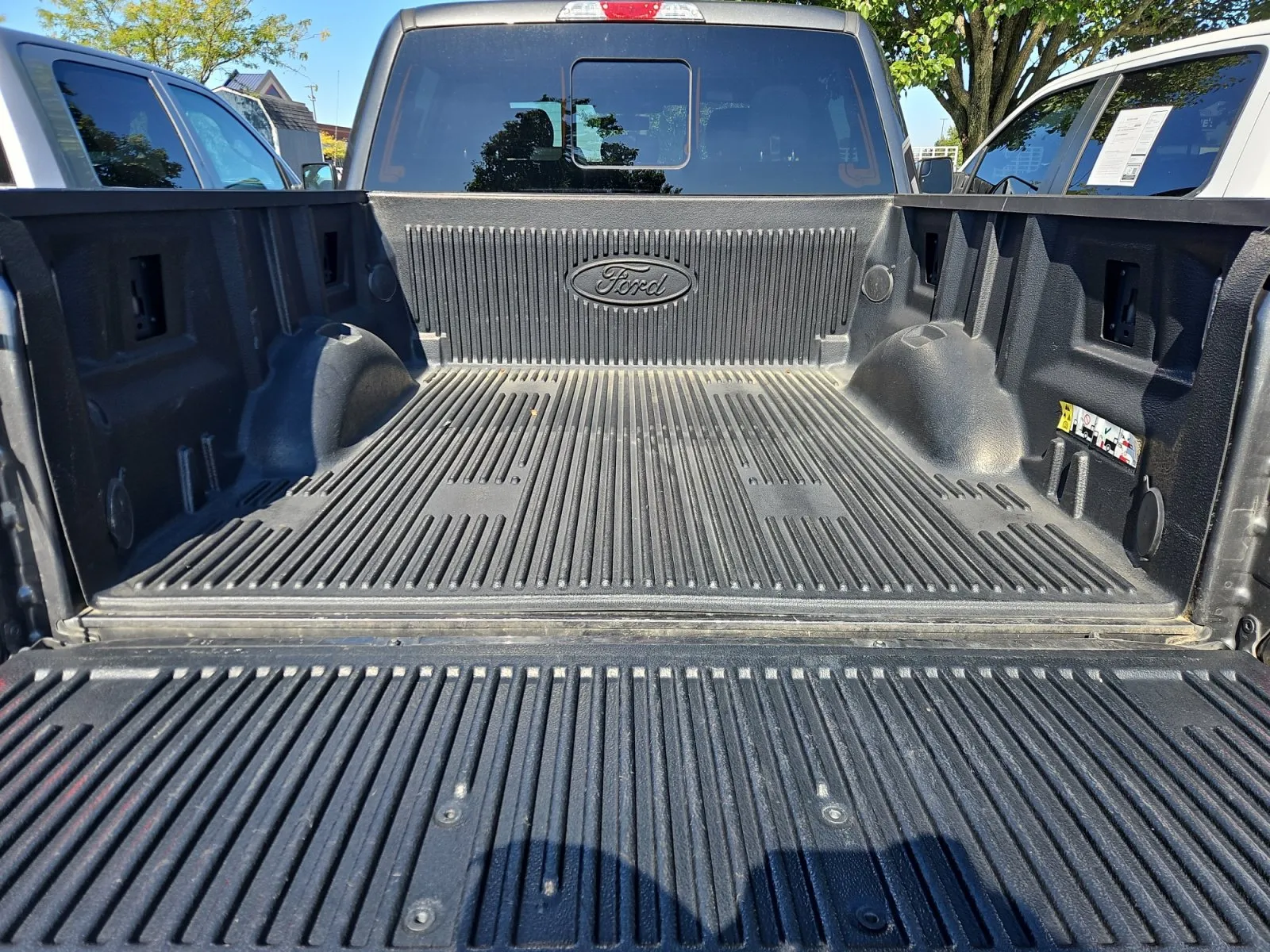 Ford F-150 photo 17