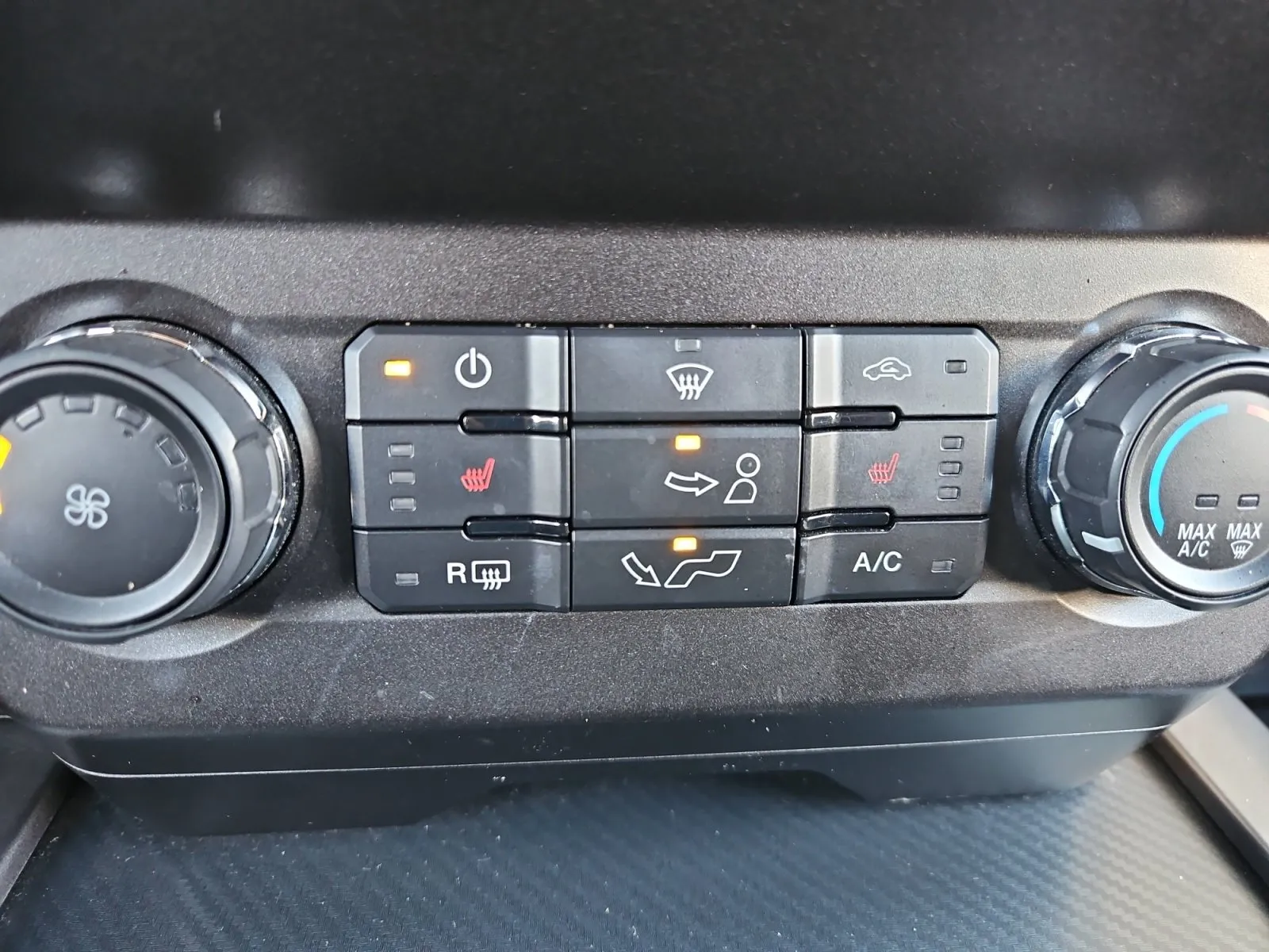 Ford F-150 photo 25