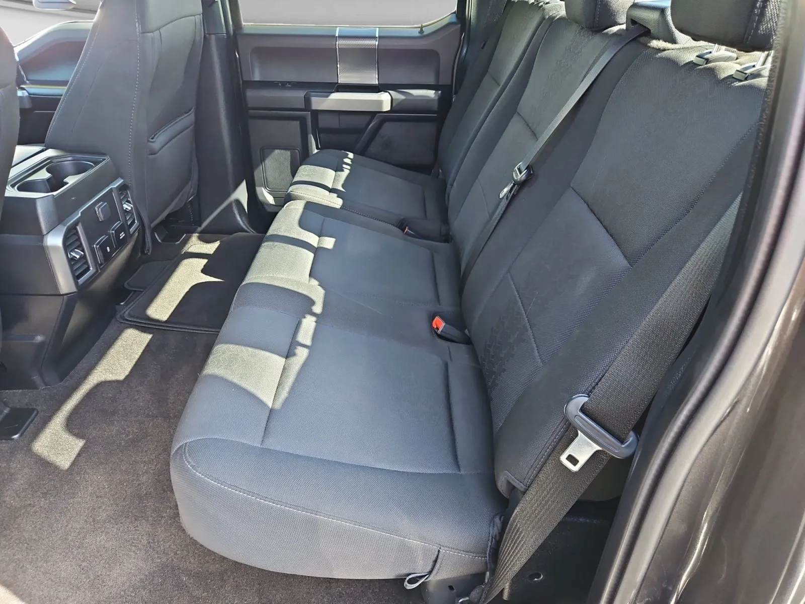 Ford F-150 photo 15