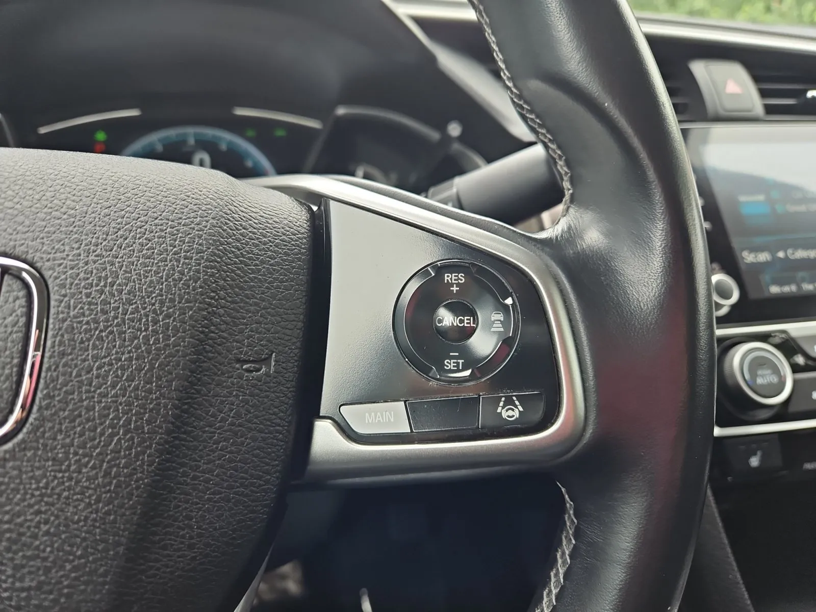Honda Civic photo 25