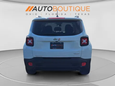More photos of 2017 Jeep Renegade Latitude at Auto Boutique Ohio, OH