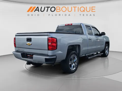 More photos of 2018 Chevrolet Silverado 1500 Custom at Auto Boutique Ohio, OH