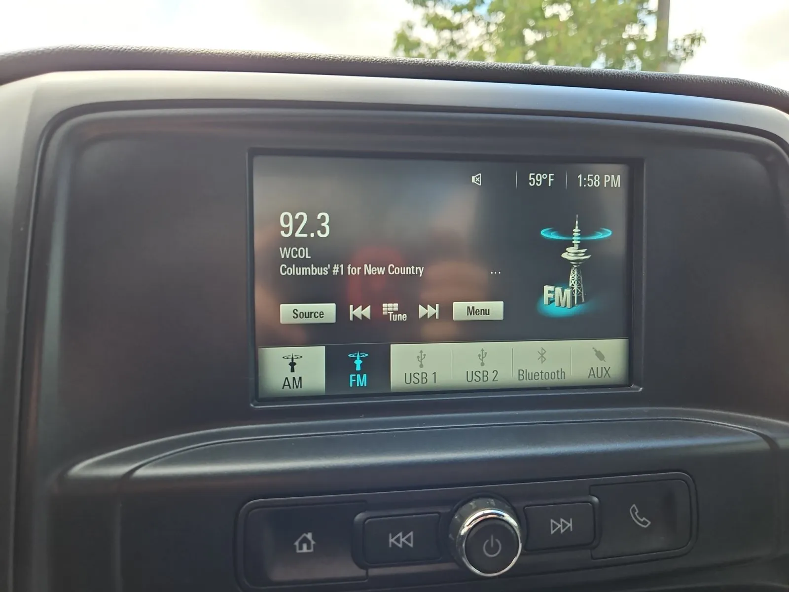Chevrolet Silverado photo 20
