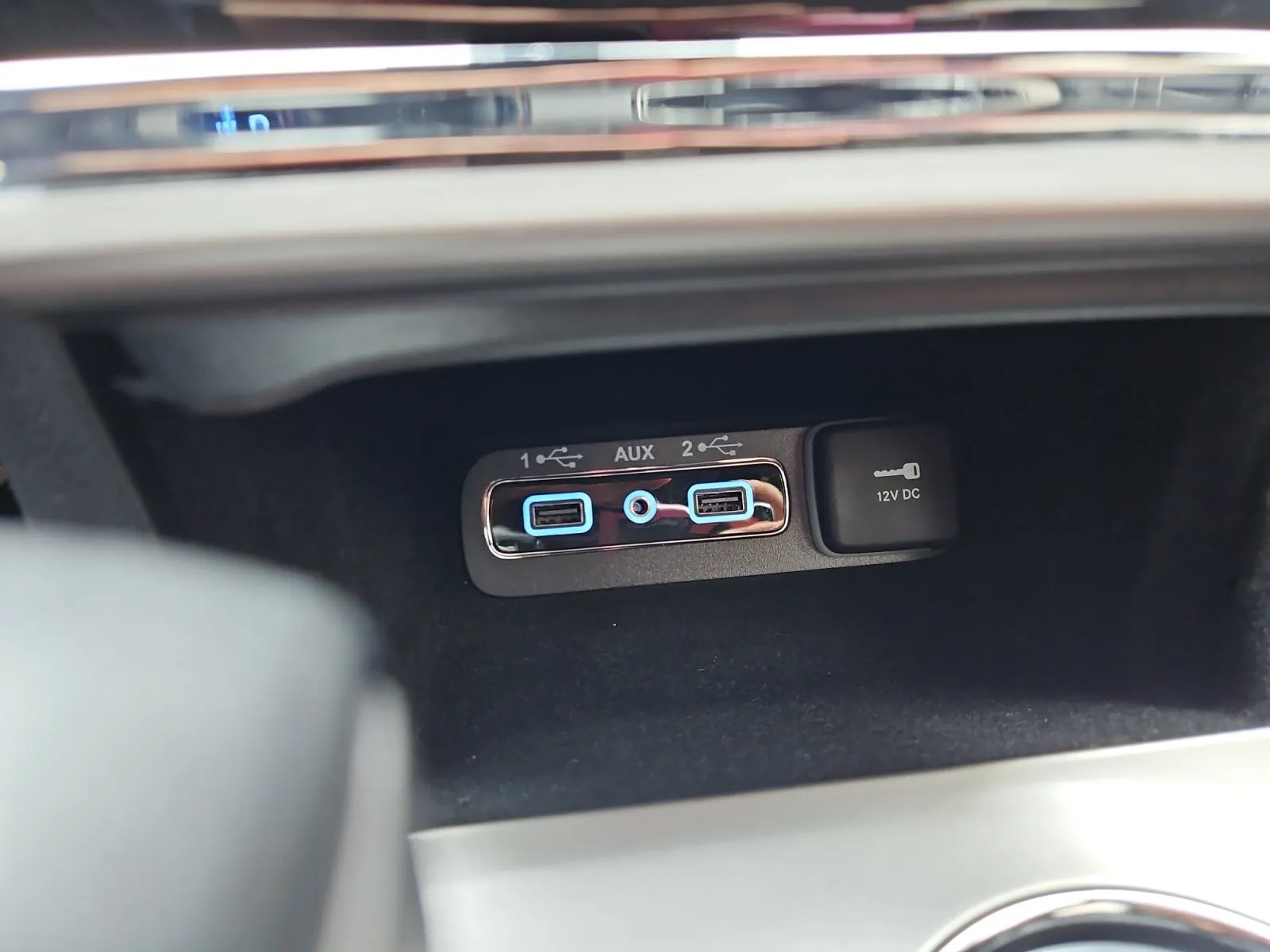 Jeep Grand Cherokee photo 25
