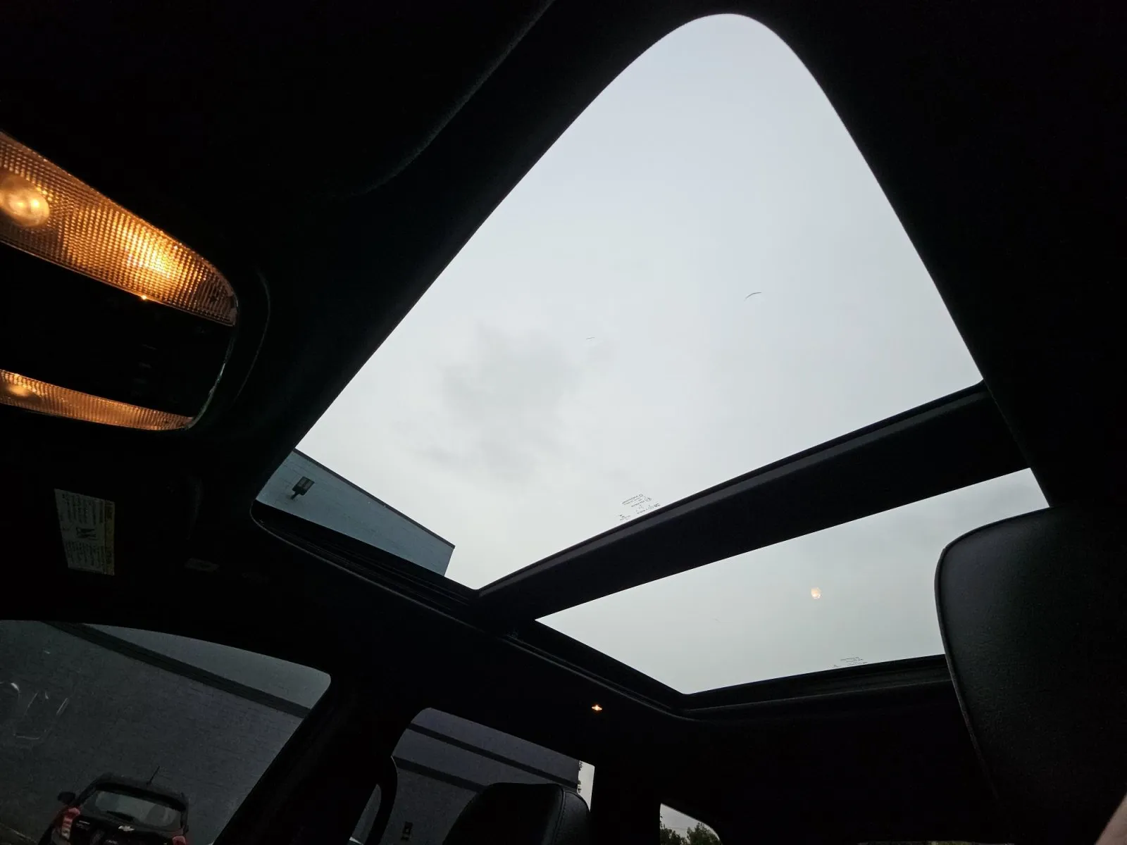 Jeep Grand Cherokee photo 18