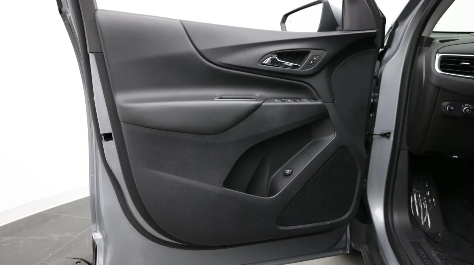 Chevrolet Equinox photo 11
