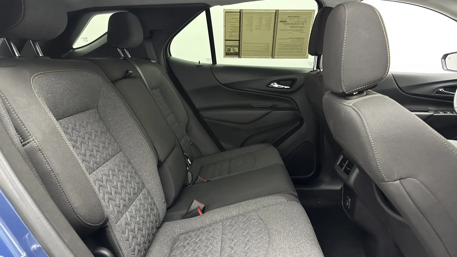 2024 Chevrolet Equinox LT - Photo 30