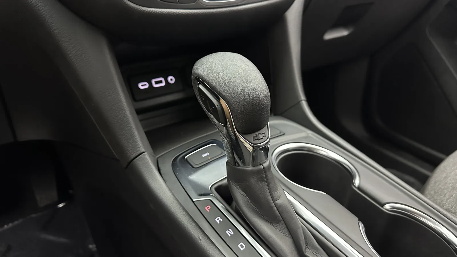 2024 Chevrolet Equinox LT - Photo 17
