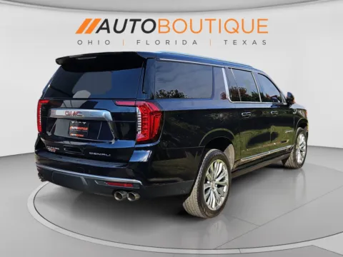 More photos of 2023 GMC Yukon XL Denali at Auto Boutique Ohio, OH