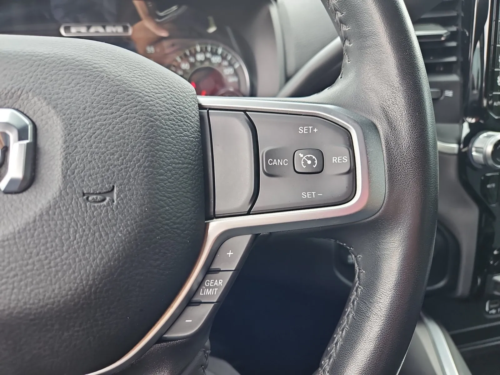Ram 2500 photo 28