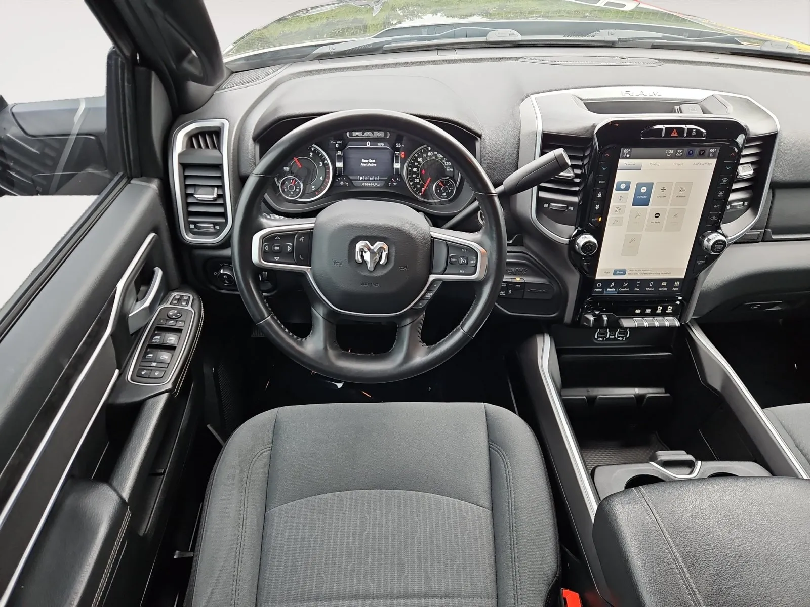 Ram 2500 photo 11