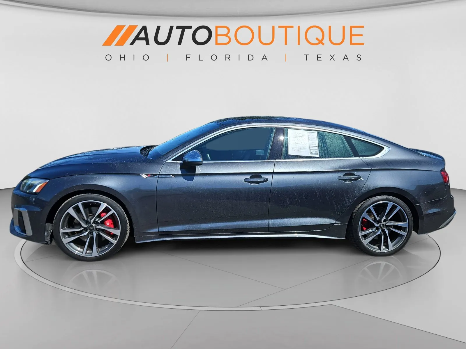 Audi S5 photo 2