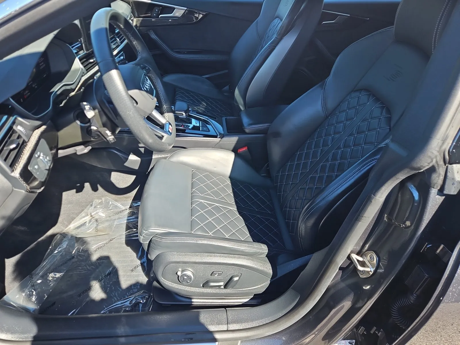Audi S5 photo 10