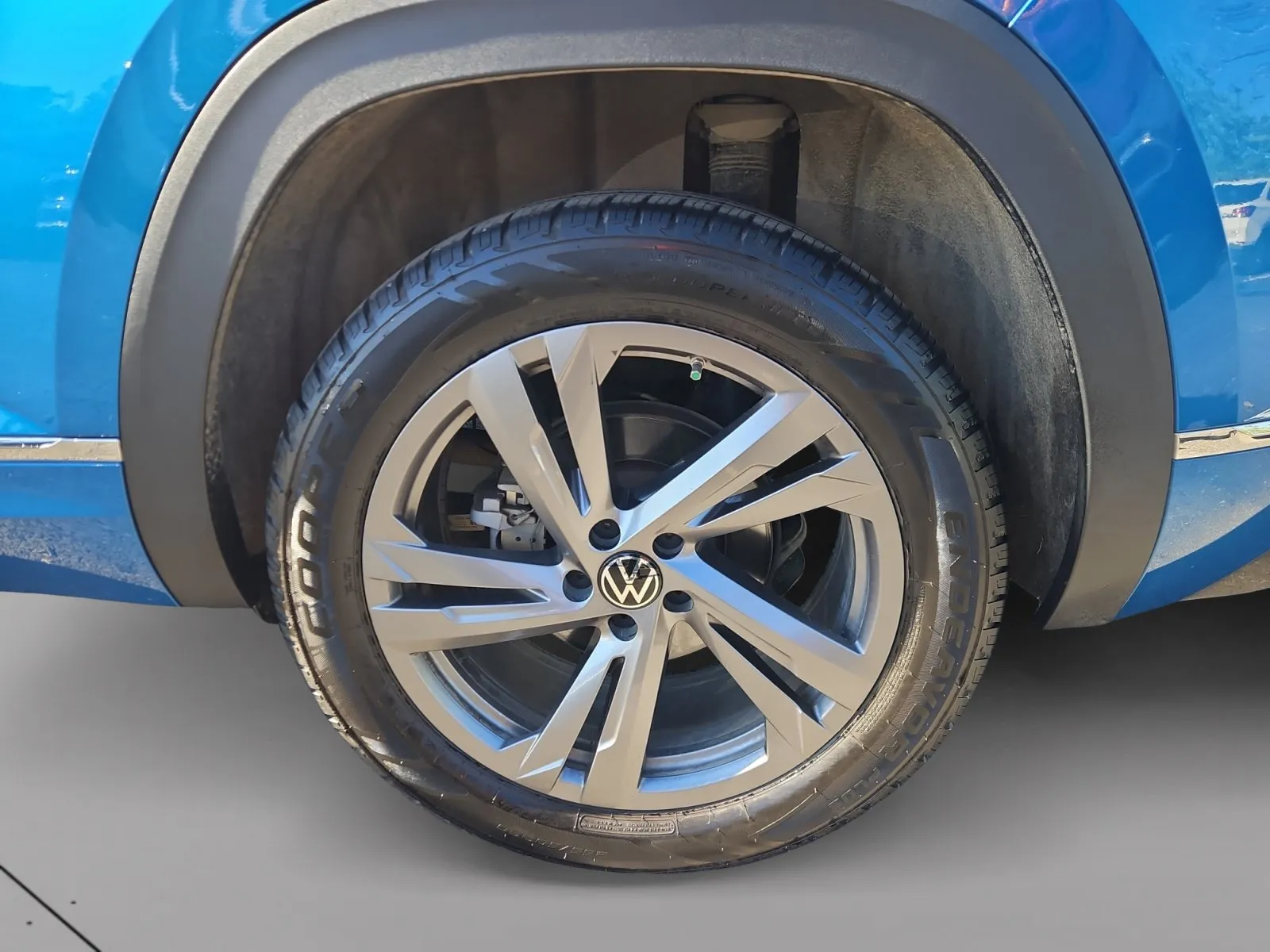 Volkswagen Atlas Cross Sport photo 16