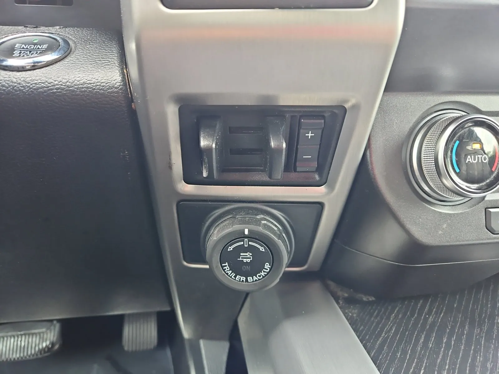 Ford F-250 photo 29