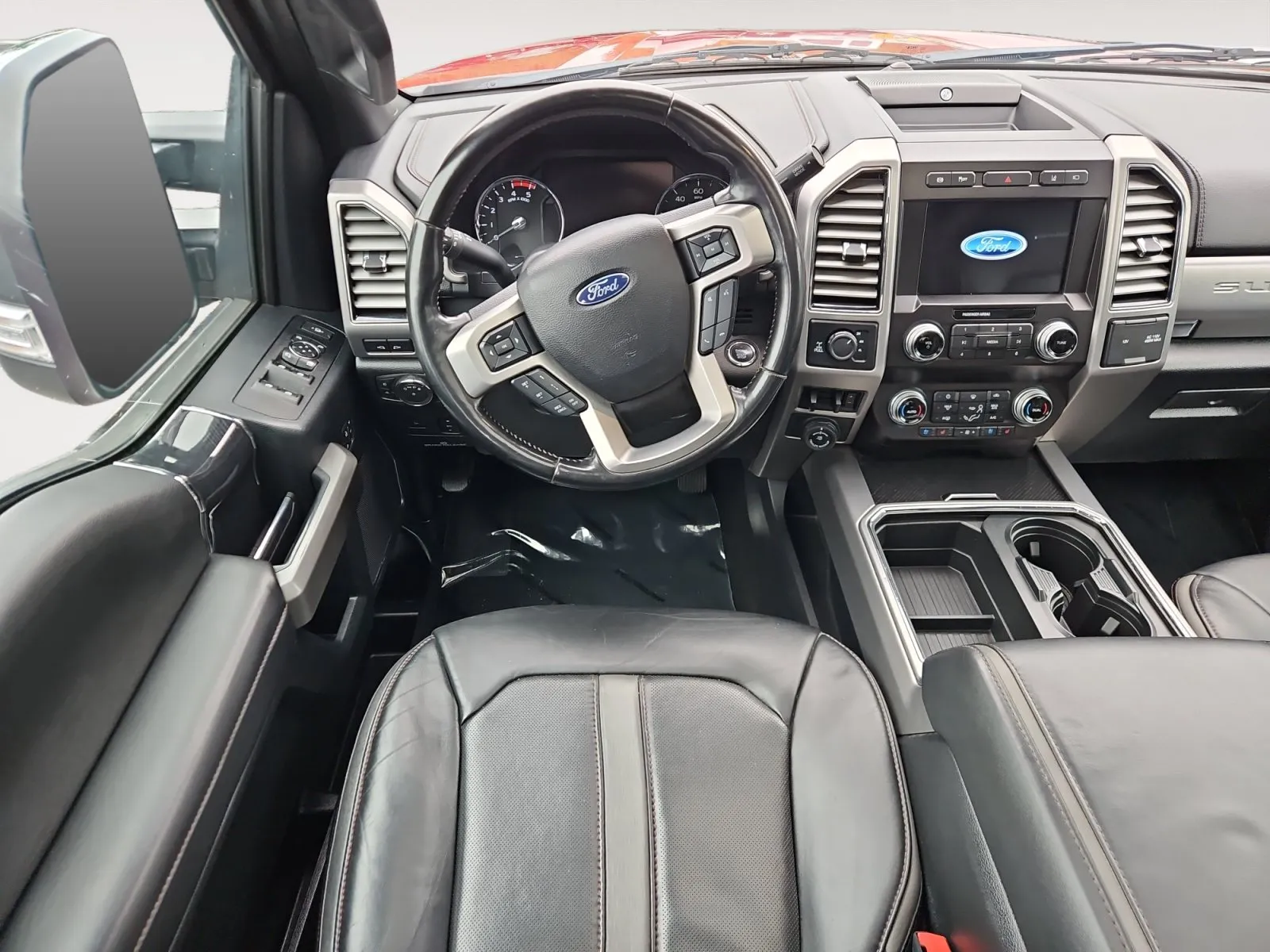 Ford F-250 photo 11