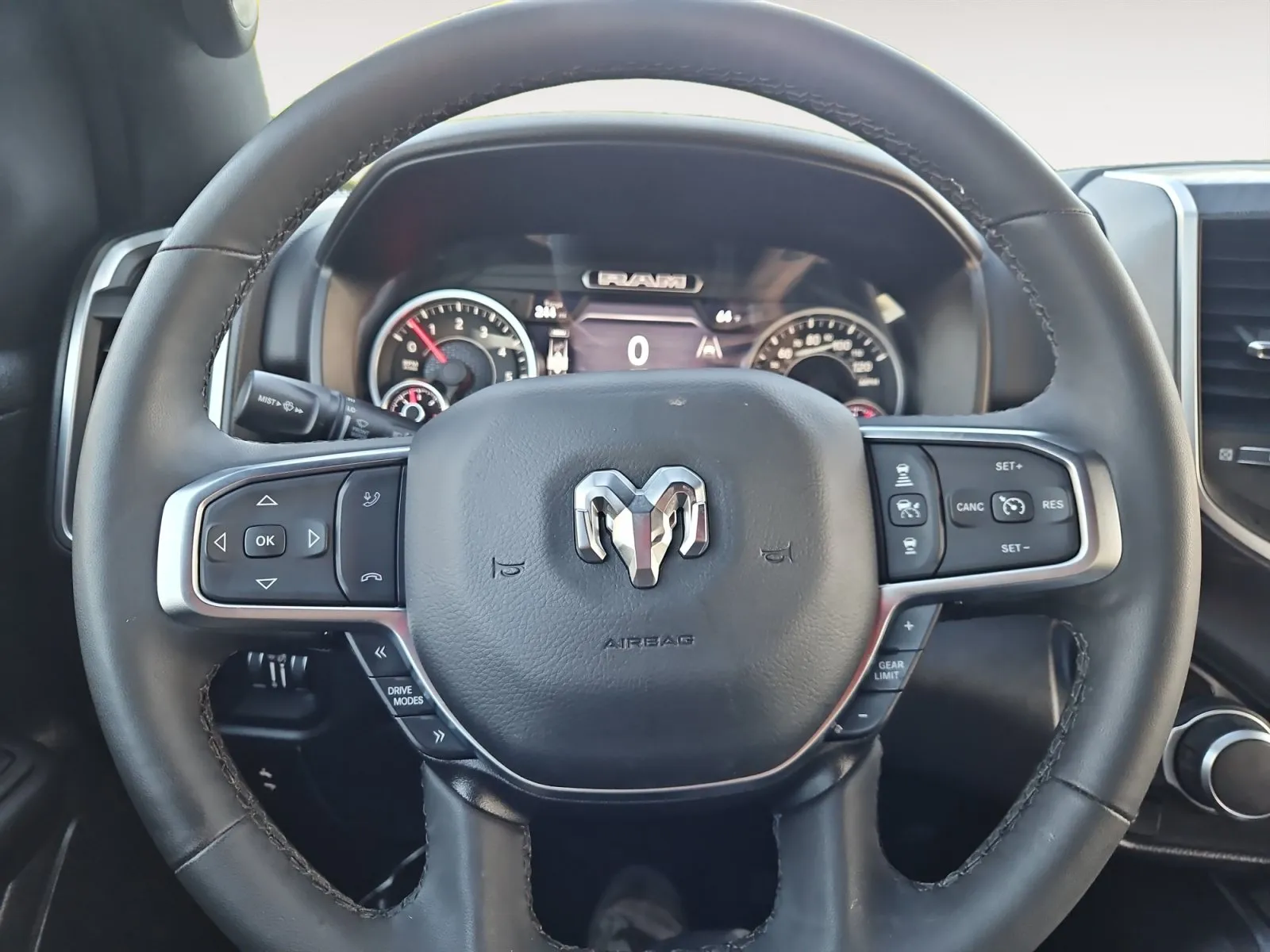 Ram 1500 photo 13