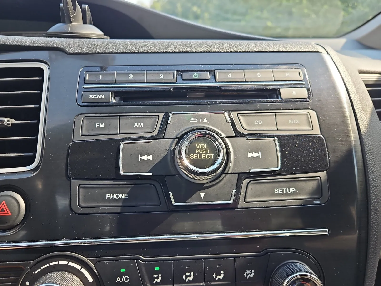 Honda Civic photo 18