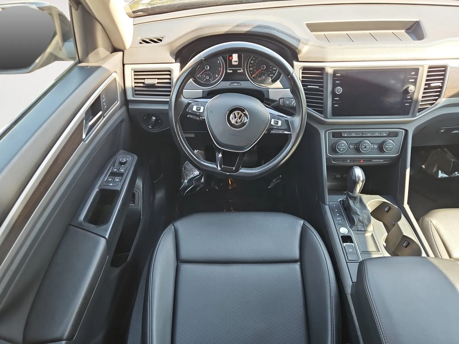 Volkswagen Atlas photo 11
