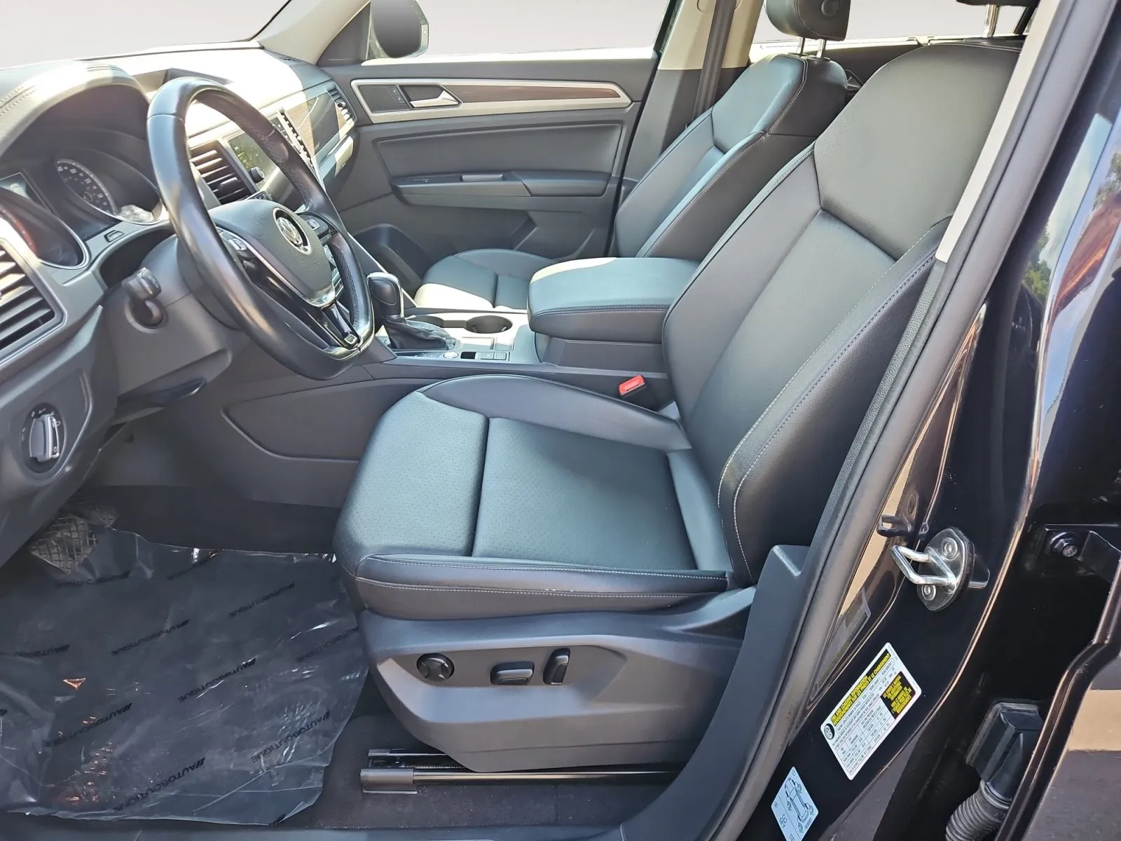 Volkswagen Atlas photo 10