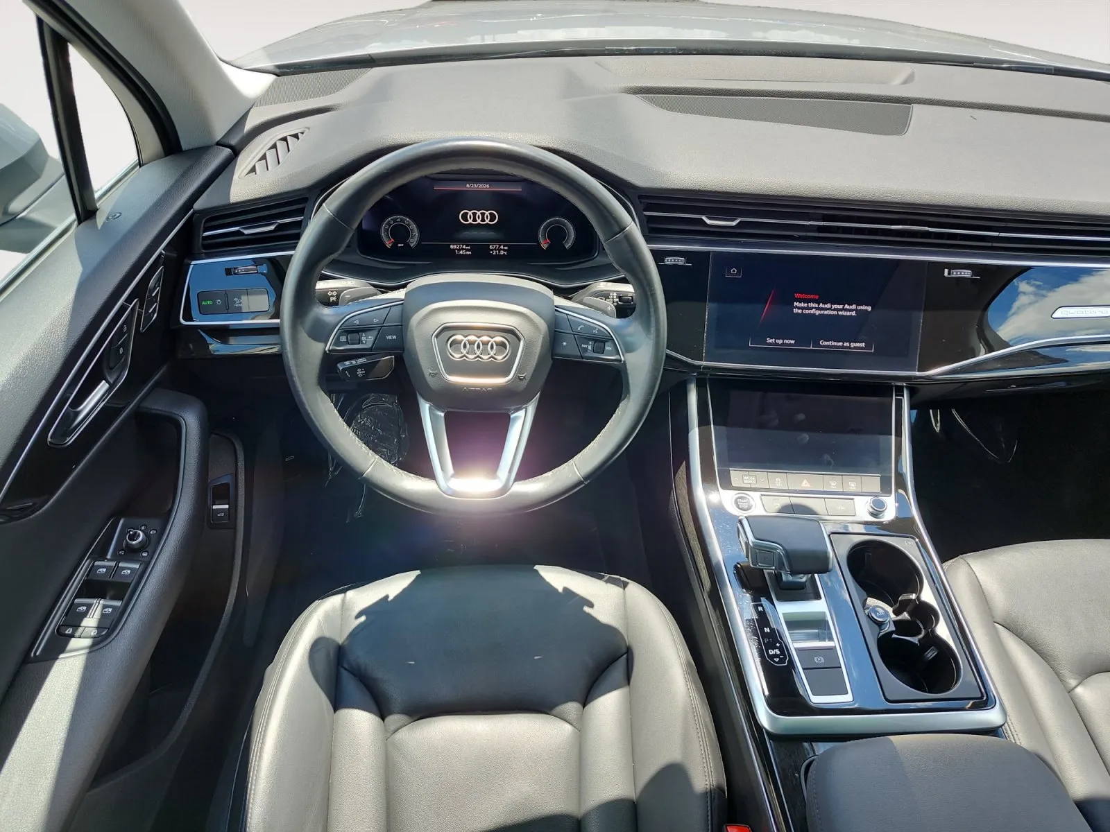 Audi Q7 photo 11