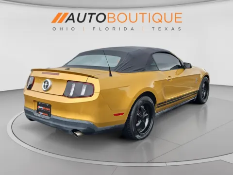 More photos of 2010 Ford Mustang V6 at Auto Boutique Ohio, OH