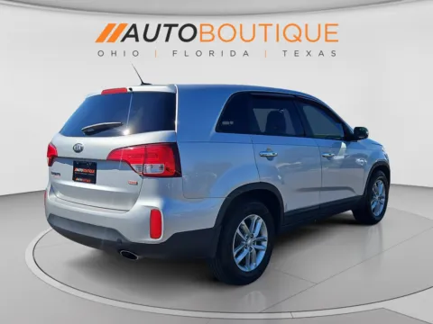 More photos of 2014 Kia Sorento LX at Auto Boutique Ohio, OH