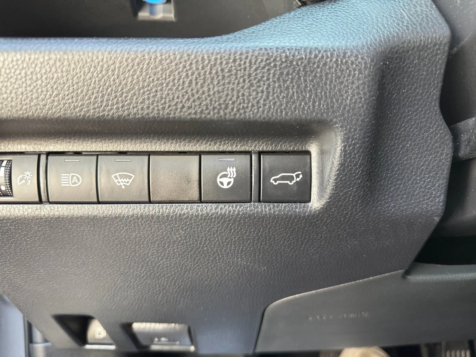 Toyota RAV4 photo 16