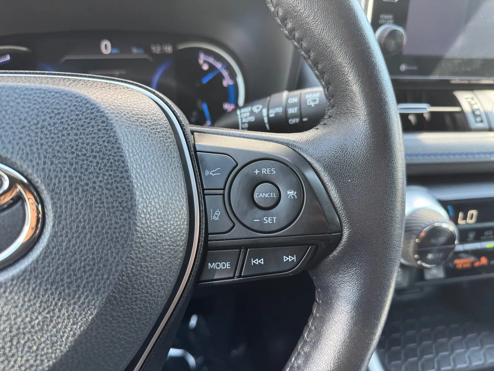 Toyota RAV4 photo 26